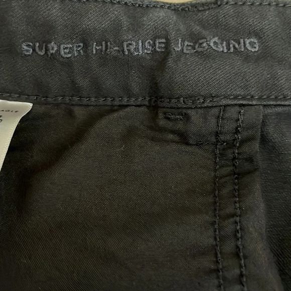 American Eagle Outfitters Super Hi-Rise Jegging in Black Distressed Button Fly - Picture 7 of 9